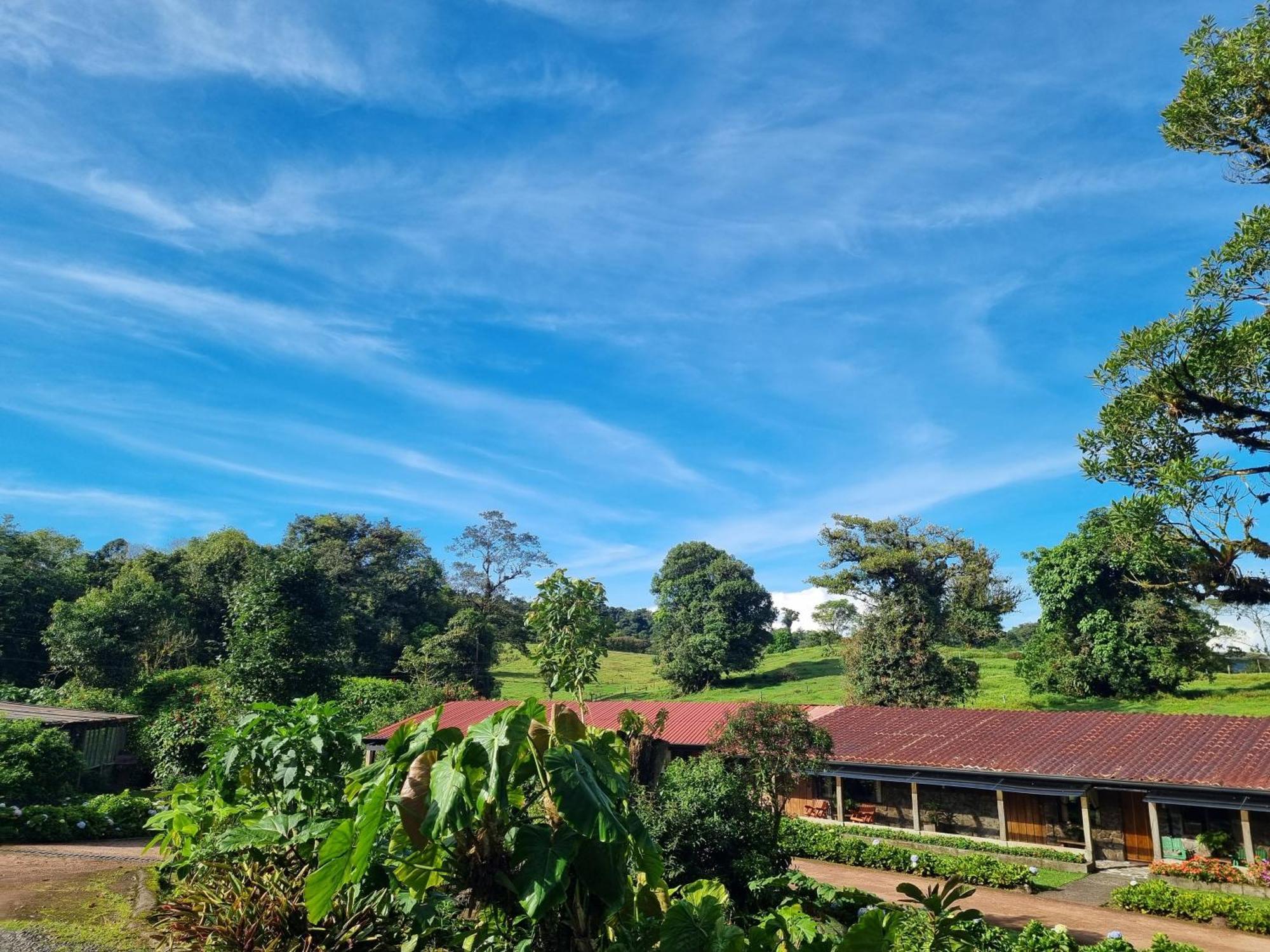 Poas Volcano Lodge Vara Blanca  Ngoại thất bức ảnh